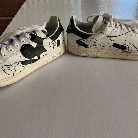 ADIDAS X DISNEY Men’s Stan Smith White Leather Shoes Size 9 1/2