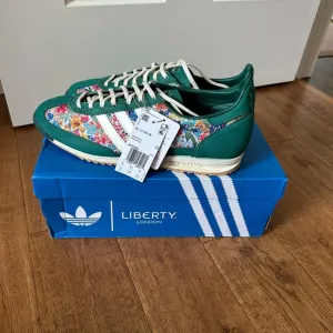 Adidas x Liberty London SL 72 sneakers OG womens size 11 green floral print NEW
