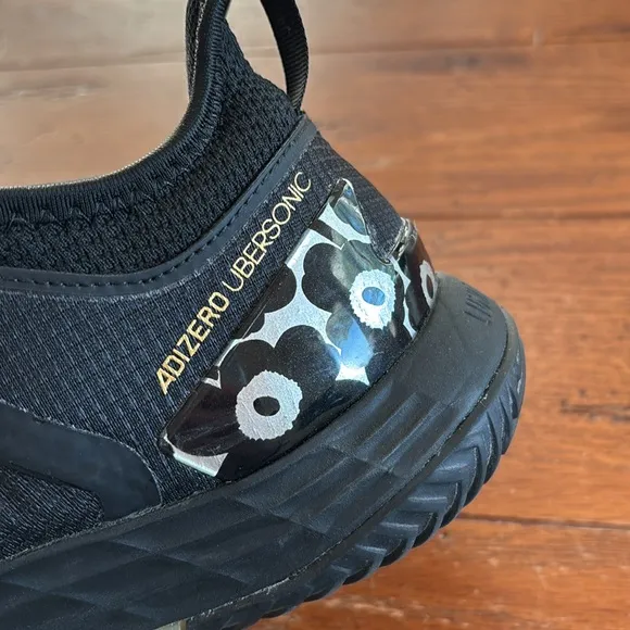 adidas x Marimekko Adizero Ubersonic 4 Black Gold Metallic Women’s Size 8.5