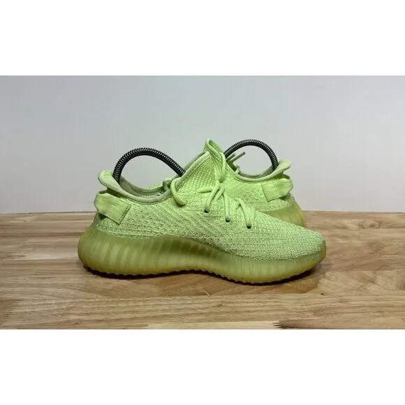 Adidas Yeezy Boost 350 V2 GID Glow Men’s Size 6 EG5293 Green Shoes Sneakers