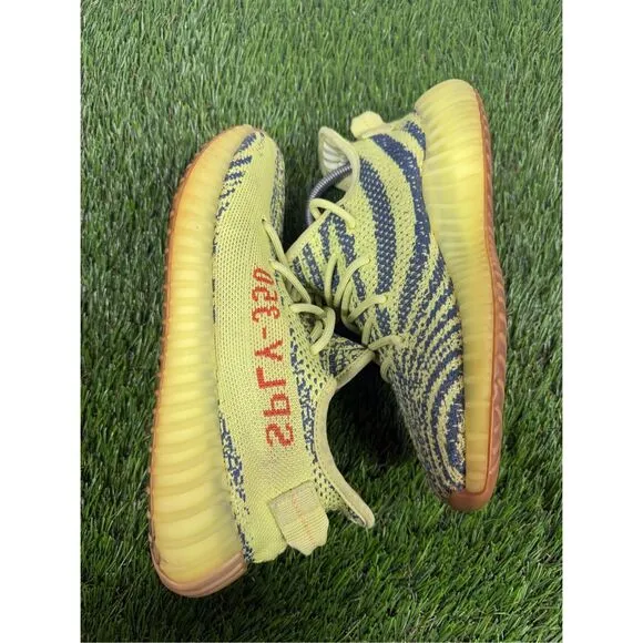 Adidas  Yeezy Boost 350 V2 Low Semi Frozen Yellow With BOX Size 7