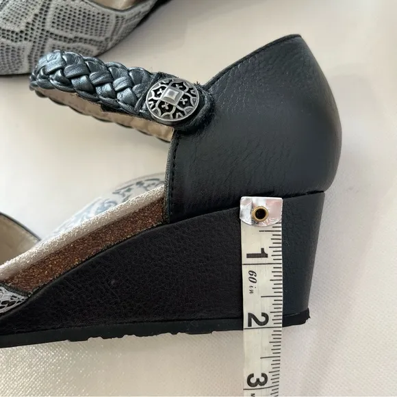 Aetrex Mia Leather Wedge Snake Print Black Mary Jane Shoes