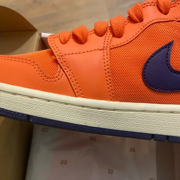 Air Jordan 1 Mid Orange/Navy Size 10.5 Shoes CD7240-804 with Box
