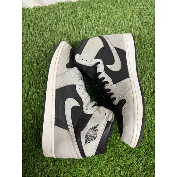 Air Jordan 1 Shadow 2.0 Size 11Mens Nike Retro Grey Black 555088-035