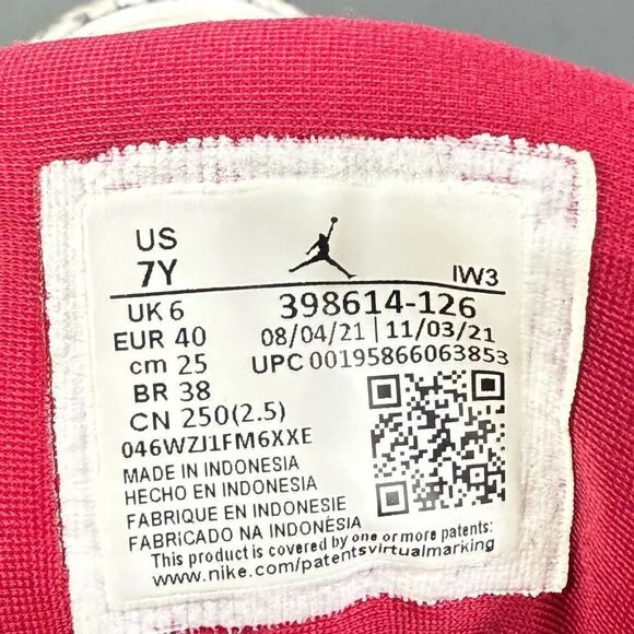 Air Jordan 3 Retro Hall of Fame sneaker shoes women’s size 9 (Y7)