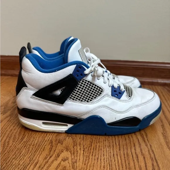 Air Jordan 4 Retro Shoes Size 7 ‘Motorsports’