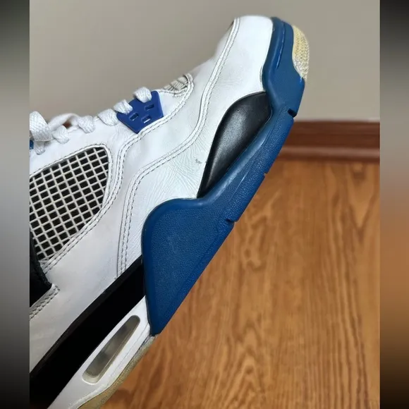 Air Jordan 4 Retro Shoes Size 7 ‘Motorsports’