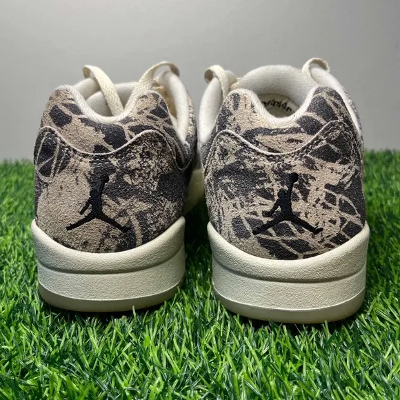 Air Jordan 5 Retro Low Expression