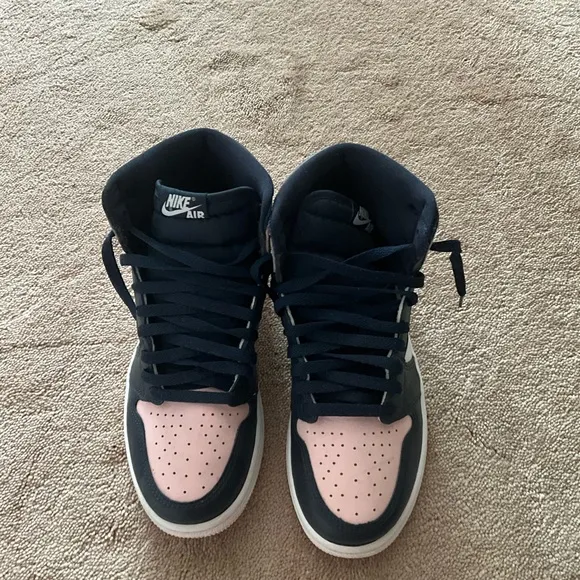 Air jordan Retro High OG Bubble Gum Atmosphere Size 9