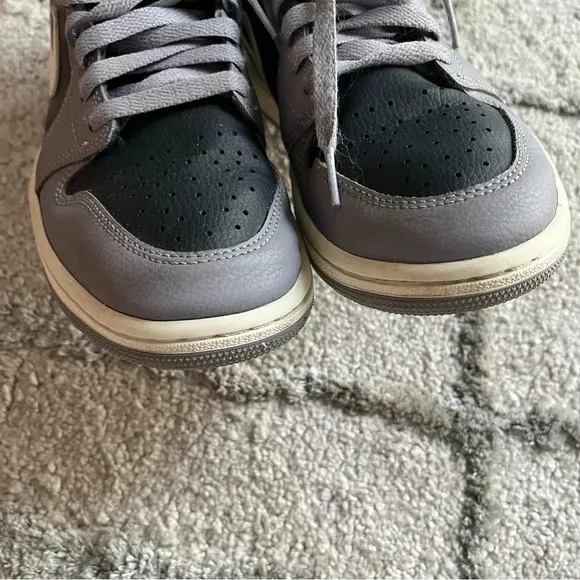 Air Jordan sneakers  1 Mid Cement Grey black white shoes women’s 8.5