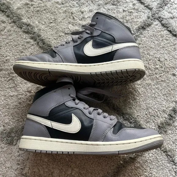 Air Jordan sneakers  1 Mid Cement Grey black white shoes women’s 8.5