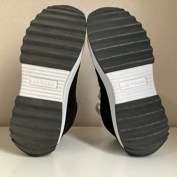 Airwalk Women’s Shoes Size 8 1/2 M