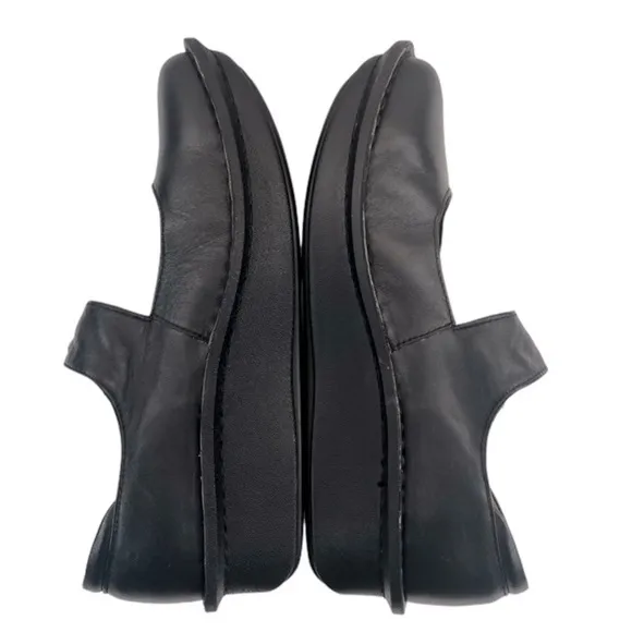 Alegria Women’s Paloma Black Mary Jane Clog Shoes