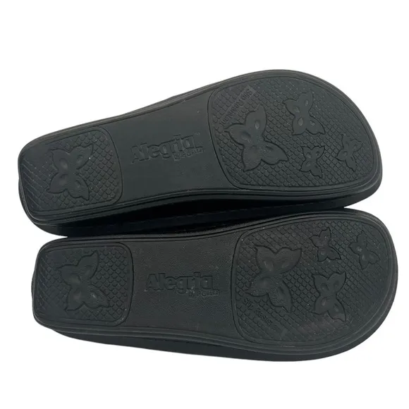 Alegria Women’s Paloma Black Mary Jane Clog Shoes