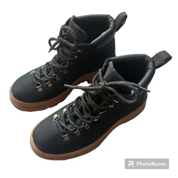 Alice Whittles The Weekend Boot in Black Size 7