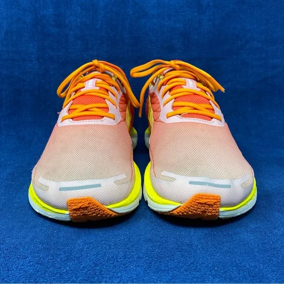 Altra Rivera 2 women’s running sneakers size 11 US pre owned