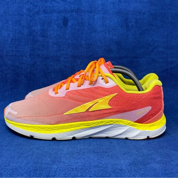 Altra Rivera 2 women’s running sneakers size 11 US pre owned