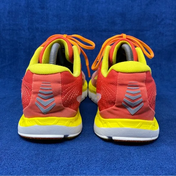Altra Rivera 2 women’s running sneakers size 11 US pre owned