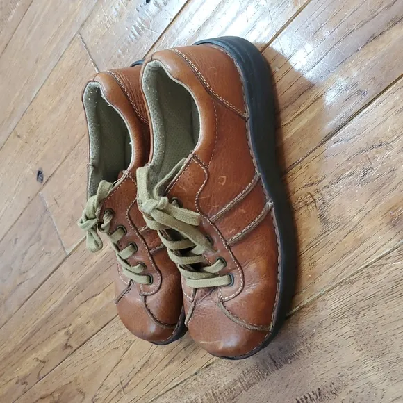 American Eagle Midland Y2K Oxford Shoes
