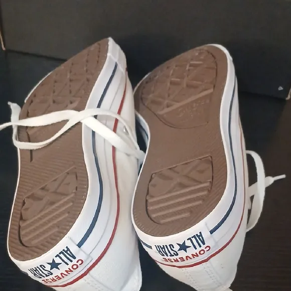 &quot;Make Offer&quot; Unisex Converse White Low-Top Sneakers