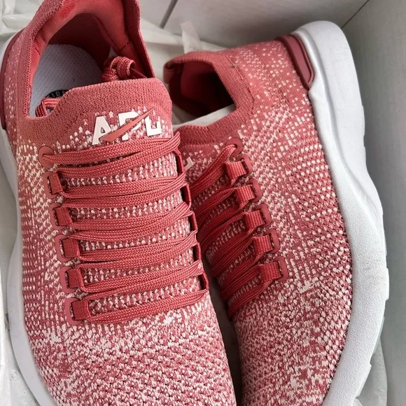 APL TechLoom Breeze Cedar Bleached Pink Ombre Running Shoes New in Box Size 7