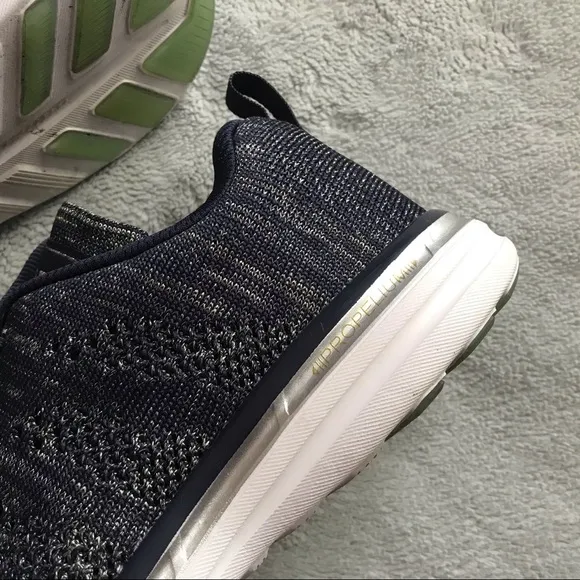 APL Techloom Pro Sneakers Iridescent Navy Knit 8