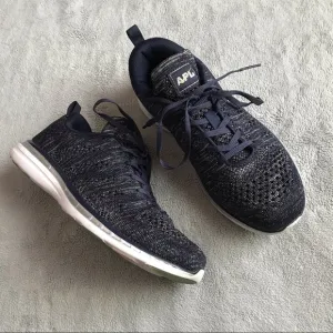 APL Techloom Pro Sneakers Iridescent Navy Knit 8