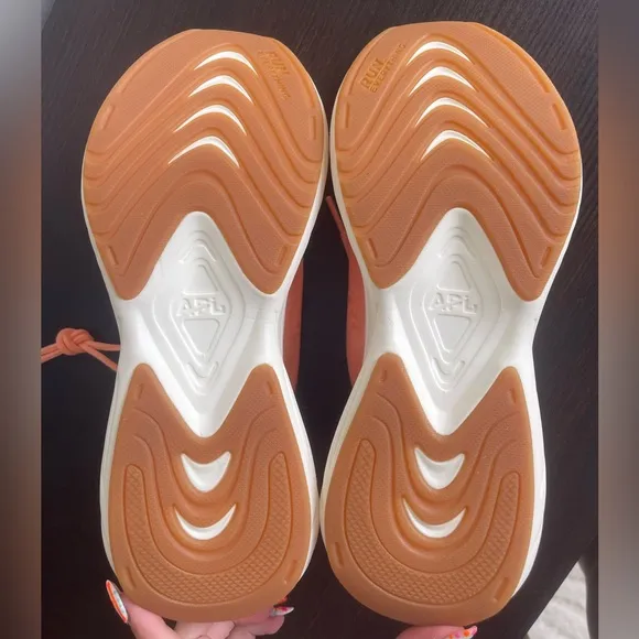 APL Women’s Streamline Shoes