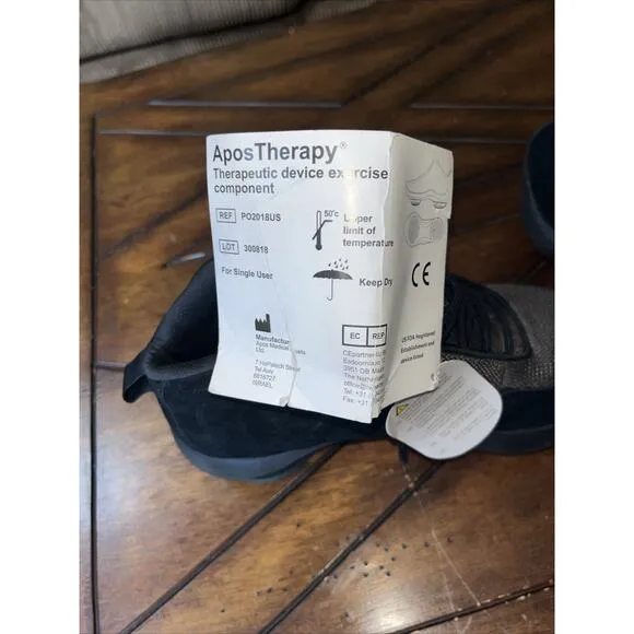 AposHealth Therapy Shoes Men's Size 7.5 Women’s 9‎ New