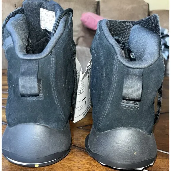 AposHealth Therapy Shoes Men's Size 7.5 Women’s 9‎ New