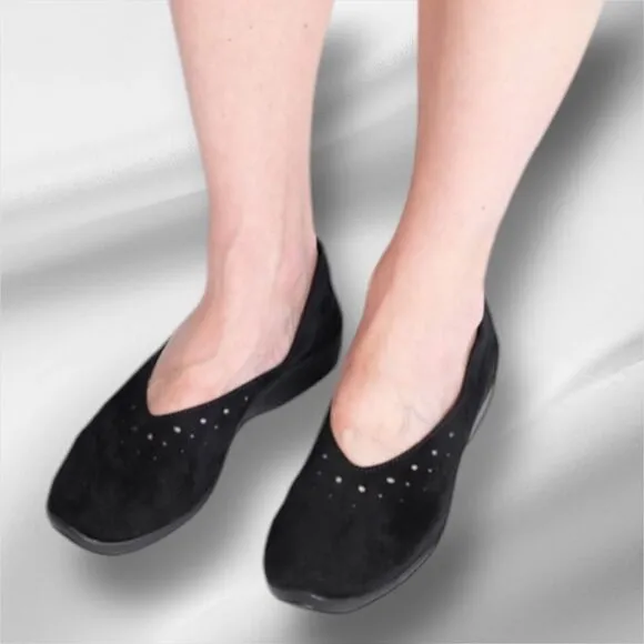 ARCOPEDICO Women’s Cezanne H07/4366 in Black in the Size 40/9 US Size