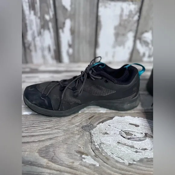 Arc’teryx Norvan VT Goretex Trailrunning shoes size M 7/ W 8.5 See description