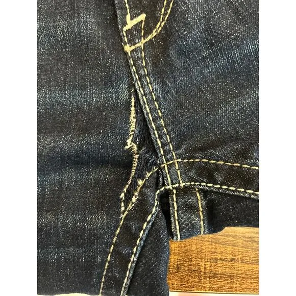 ARIAT Men’s M5 Coltrane Nightingale Stackable Straight Fit/Leg Jeans / Size: 40