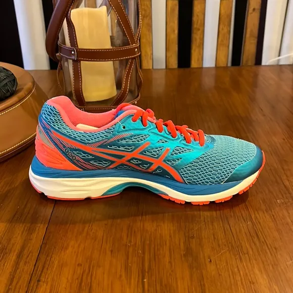 ASICS Gel Cumulus 18 shoes sneakers T6C8N 3906 running coral blue Women’s Size 7