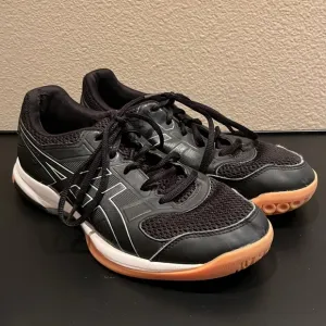 ASICS Gel Rocket‎ Volleyball Shoes Women’s 7.5