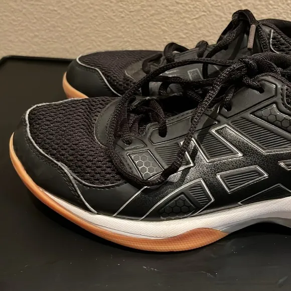 ASICS Gel Rocket‎ Volleyball Shoes Women’s 7.5