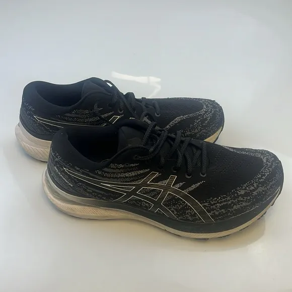 Asics GT-KAYANO 29 Men’s Running Shoes - Size 12 - N154-3