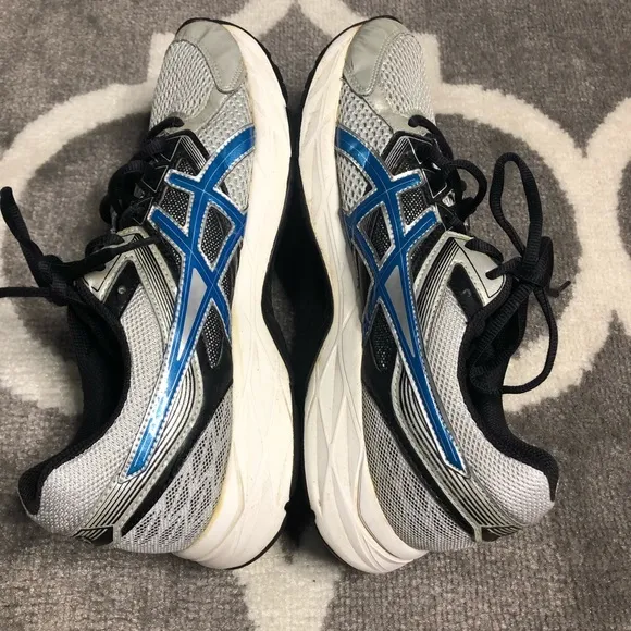 Asics Sneakers Men’s 9.5 Gel Contend 3 Athletic Shoes Gray Blue