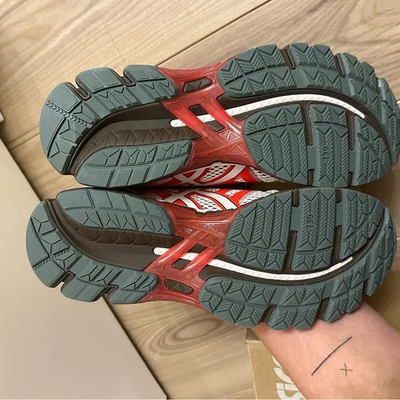 ASICS UNISEX Running Shoes UB9-S Gel Kayano 20