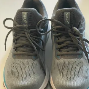 ASICS Women’s GT-1000 7 Shoes