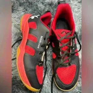 badminton shoes