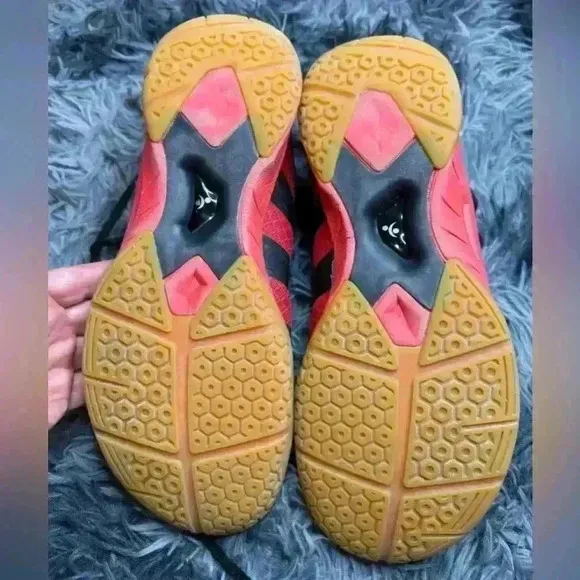 badminton shoes