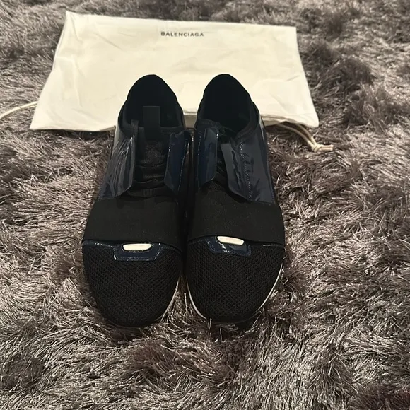 Balenciaga runners size 40 authentic patent leather, navy blue and black