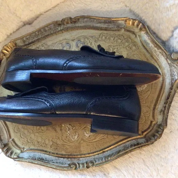Bally of Switzerland All Leather Parawet Tasseled Mens Dress Shoes