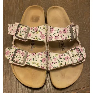 Betula By Birkenstock Women’s 8 Floral Print Sandals Comfort Shoes RUN SMALL