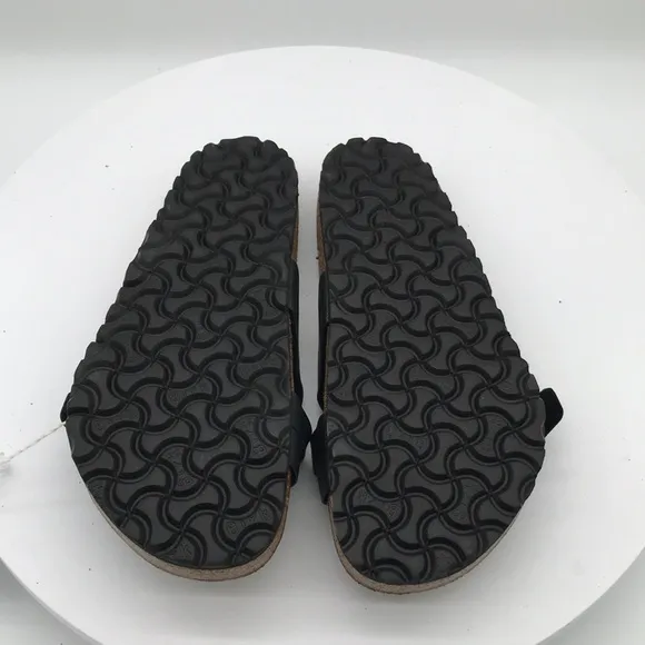 Birkenstock unisex Yao balance sandals size 8 womens 6 mens US