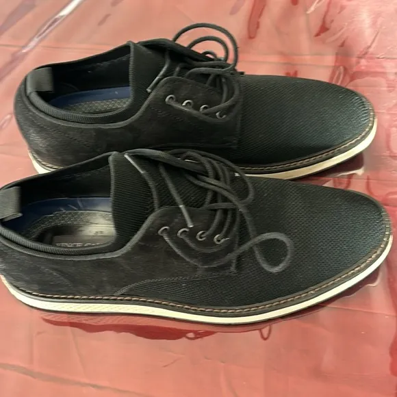 Black Vince Camino men’s shoes