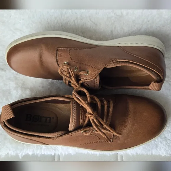 Born Tan and White Oxford Shoes
