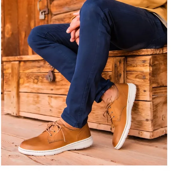 Born Tan and White Oxford Shoes