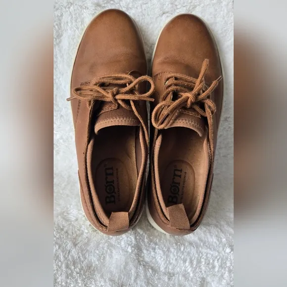 Born Tan and White Oxford Shoes